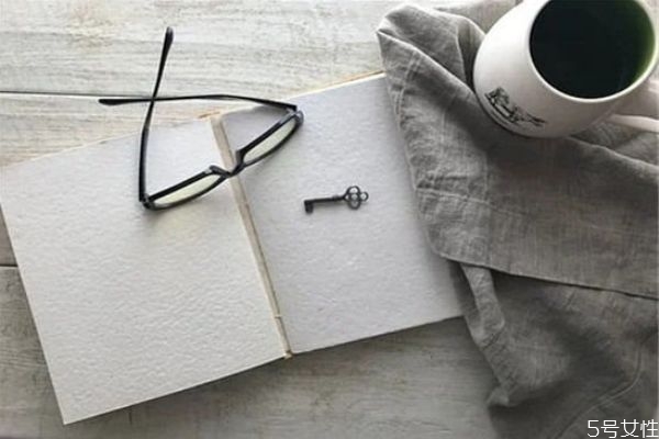 網上相親的男人都是套路 網上相親的優(yōu)缺點 網上相親的男人都是套路 網上相親的優(yōu)缺點