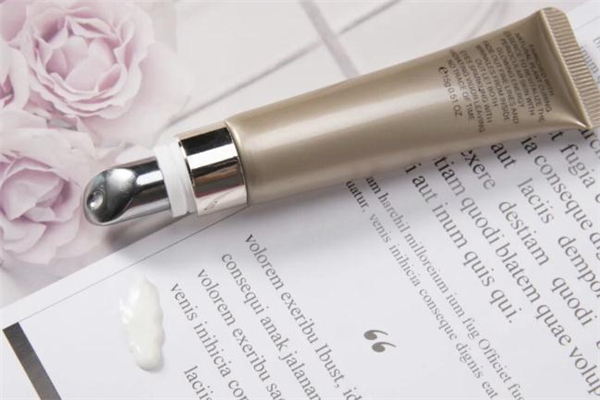 梵蜜琳眼霜使用方法 梵蜜琳眼霜適用年齡段 梵蜜琳眼霜使用方法 梵蜜琳眼霜適用年齡段