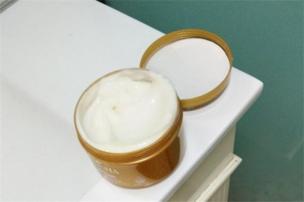 艾妮莎發(fā)膜怎么樣 艾妮莎發(fā)膜好用嗎 艾妮莎發(fā)膜怎么樣 艾妮莎發(fā)膜好用嗎