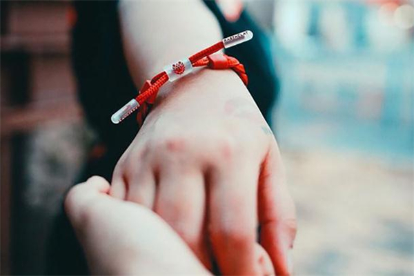 rastaclat小獅子手鏈太長(zhǎng)了怎么辦 小獅子手鏈怎么改短