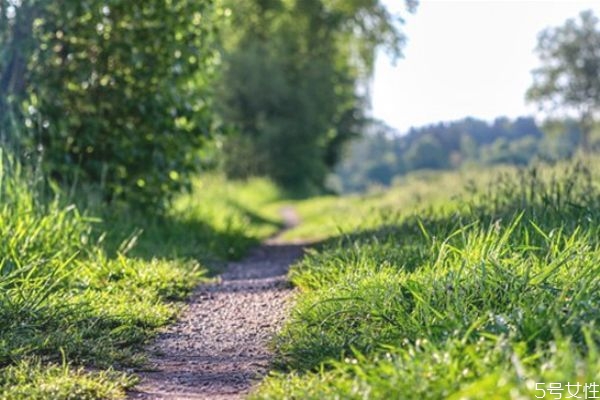 女生談戀愛時應該注意哪些事情 戀愛時女生要知道的事