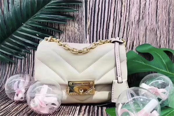 mk包包有哪幾個(gè)系列 mk包包哪款最好看 mk包包有哪幾個(gè)系列 mk包包哪款最好看