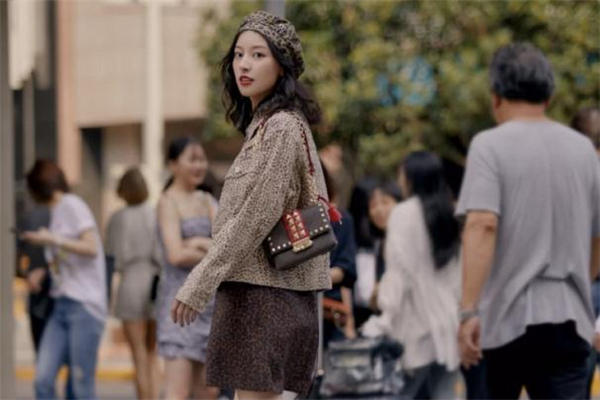 mk包包有哪幾個(gè)系列 mk包包哪款最好看 mk包包有哪幾個(gè)系列 mk包包哪款最好看