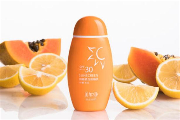 過期的防曬霜可以涂身上嗎 過期的防曬霜可以涂腳嗎 過期的防曬霜可以涂身上嗎 過期的防曬霜可以涂腳嗎