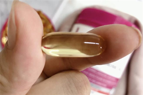 swisse月見草有激素嗎 swisse月見草吃了會(huì)有不良反應(yīng)嗎 swisse月見草有激素嗎 swisse月見草吃了會(huì)有不良反應(yīng)嗎