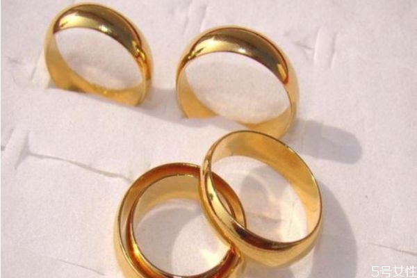 黃銅戒指會(huì)掉色嗎 黃銅戒指多久會(huì)掉色