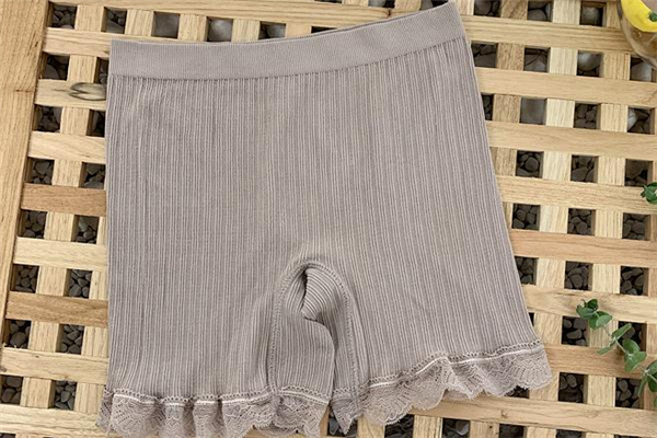 安全褲和內(nèi)褲有什么區(qū)別 什么時(shí)候要穿安全褲 安全褲和內(nèi)褲有什么區(qū)別 什么時(shí)候要穿安全褲