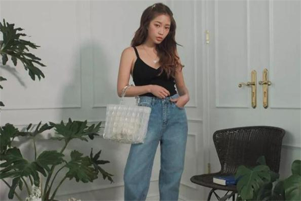 老爹褲配什么外套好看 老爹褲怎么搭配外套 老爹褲配什么外套好看 老爹褲怎么搭配外套