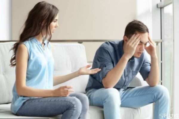 面對男人的冷暴力怎么辦 冷暴力時(shí)男人會痛苦嗎