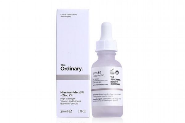 煙酰胺美白多久見(jiàn)效果 煙酰胺美白的弊端