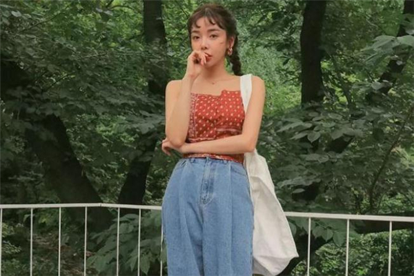 老爹褲怎么搭配