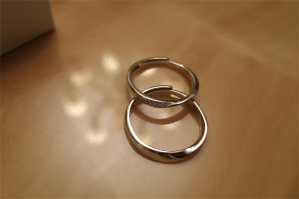 芭蔻戒指怎么樣 芭蔻戒指好看嗎 芭蔻戒指怎么樣 芭蔻戒指好看嗎