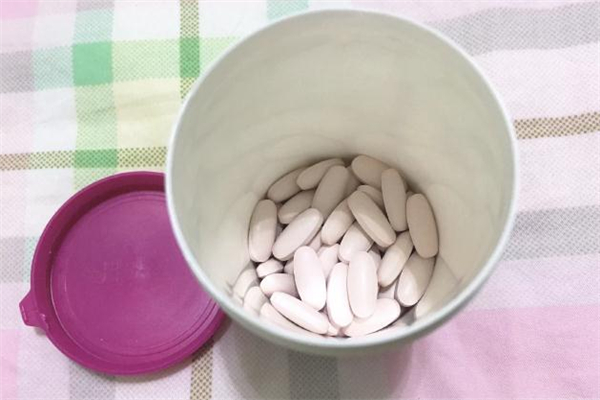 swisse圣潔莓可以長(zhǎng)期吃嗎 swisse圣潔莓會(huì)吃出子宮肌瘤嗎 swisse圣潔莓可以長(zhǎng)期吃嗎 swisse圣潔莓會(huì)吃出子宮肌瘤嗎