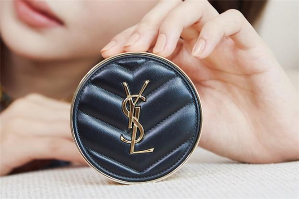 ysl皮氣墊怎么樣 ysl皮氣墊好用嗎 ysl皮氣墊怎么樣 ysl皮氣墊好用嗎