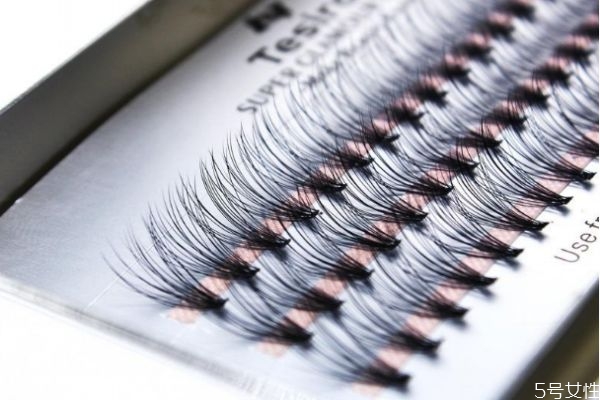 睫毛嫁接多少根漂亮 嫁接睫毛什么顏色最好 睫毛嫁接多少根漂亮 嫁接睫毛什么顏色最好