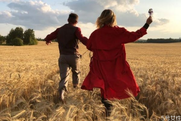 怎么治老公的冷暴力 對(duì)付冷暴力最毒的絕招 怎么治老公的冷暴力 對(duì)付冷暴力最毒的絕招