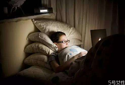 通宵頭疼怎么緩解 熬夜到什么程度會(huì)暈倒 通宵頭疼怎么緩解 熬夜到什么程度會(huì)暈倒