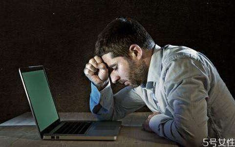 通宵頭疼怎么緩解 熬夜到什么程度會(huì)暈倒 通宵頭疼怎么緩解 熬夜到什么程度會(huì)暈倒