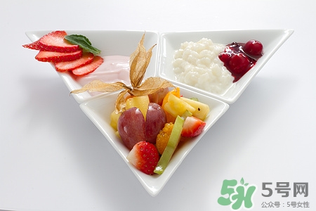 預(yù)防子宮頸癌吃什么?子宮頸癌的飲食推薦 預(yù)防子宮頸癌吃什么?子宮頸癌的飲食推薦