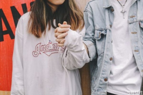 一個(gè)人怎么辦理離婚證 一方不在家如何離婚 一個(gè)人怎么辦理離婚證 一方不在家如何離婚