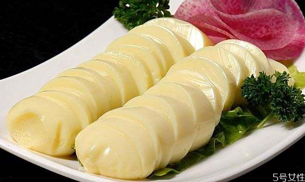 日本豆腐可以直接炸嗎 日本豆腐怎么炸不會(huì)碎 日本豆腐可以直接炸嗎 日本豆腐怎么炸不會(huì)碎