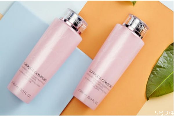 蘭蔻粉水和柔膚水是同一種嗎 蘭蔻粉水和柔膚水區(qū)別 蘭蔻粉水和柔膚水是同一種嗎 蘭蔻粉水和柔膚水區(qū)別