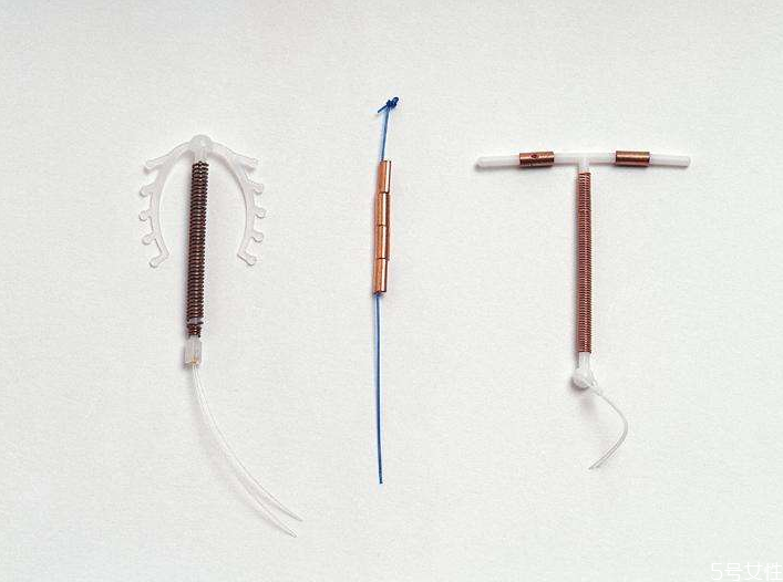 絕經(jīng)后節(jié)育環(huán)不取行嗎 絕經(jīng)后多久取環(huán) 絕經(jīng)后節(jié)育環(huán)不取行嗎 絕經(jīng)后多久取環(huán)