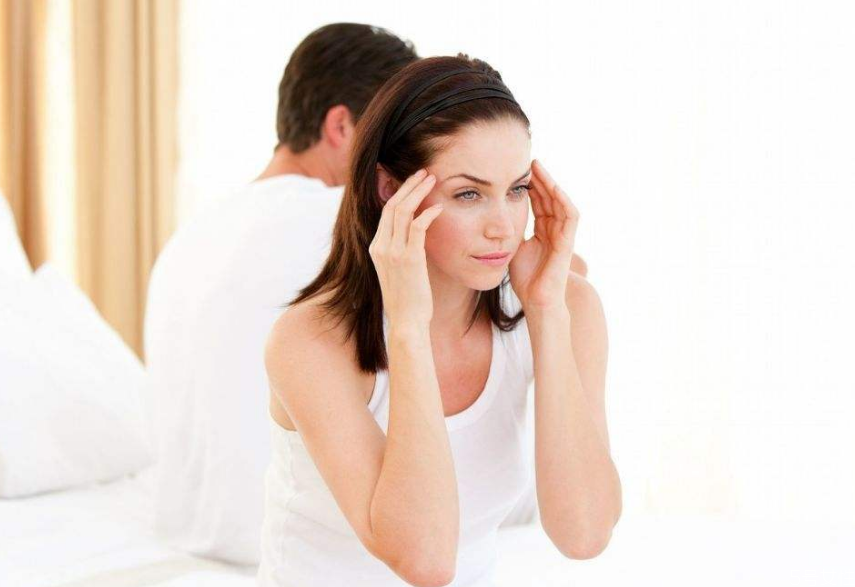 排卵期出血會(huì)影響月經(jīng)推遲嗎 排卵期出血可以同房嗎 排卵期出血會(huì)影響月經(jīng)推遲嗎 排卵期出血可以同房嗎