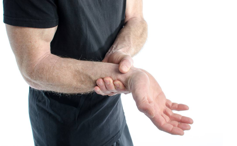 淤血會(huì)留疤嗎 淤血可以涂牙膏嗎 淤血會(huì)留疤嗎 淤血可以涂牙膏嗎