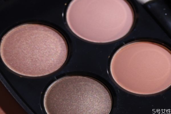 香奈兒眼影352和354哪個好看 香奈兒352眼影試色