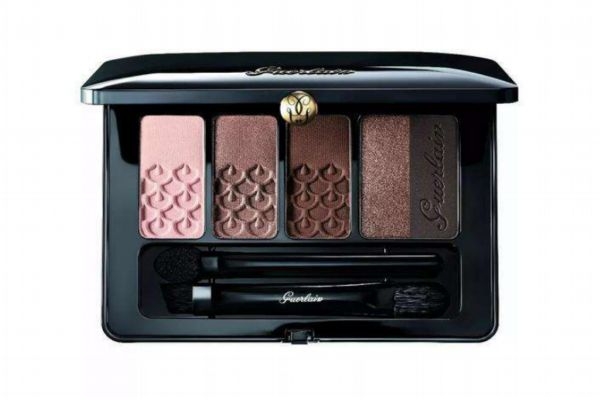 嬌蘭眼影怎么樣 嬌蘭眼影保質(zhì)期多久 嬌蘭眼影怎么樣 嬌蘭眼影保質(zhì)期多久