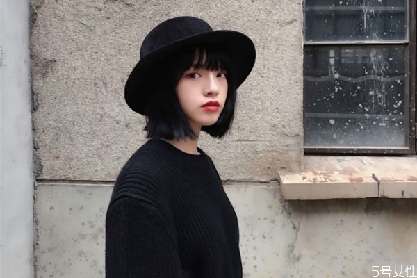 爵士帽和禮帽有區(qū)別嗎 爵士帽搭配技巧 爵士帽和禮帽有區(qū)別嗎 爵士帽搭配技巧