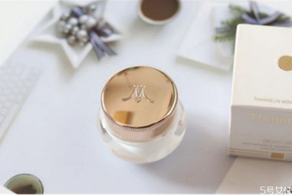 貴婦膏能代替粉底液么 貴婦膏可以用來(lái)防曬么 貴婦膏能代替粉底液么 貴婦膏可以用來(lái)防曬么