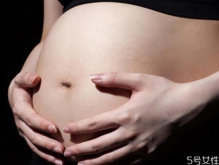 孕婦蹲廁所要注意什么 孕婦吃什么能馬上通便 孕婦蹲廁所要注意什么 孕婦吃什么能馬上通便