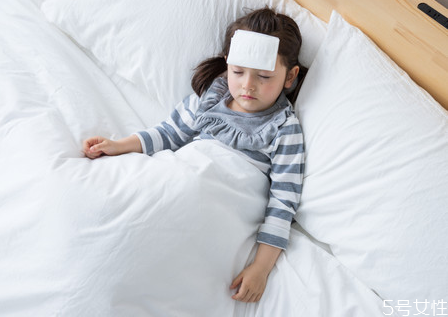 怎么判斷孩子是不是食物中毒 食物中毒有什么后遺癥 怎么判斷孩子是不是食物中毒 食物中毒有什么后遺癥