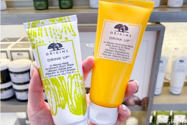 補水和保濕哪個重要 基礎補水和深層補水區(qū)別 補水和保濕哪個重要 基礎補水和深層補水區(qū)別