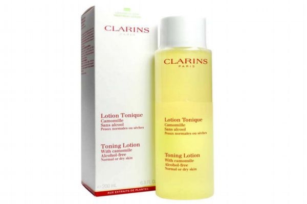 柔膚水保質(zhì)期一般多久 柔膚水怎么用步驟 柔膚水保質(zhì)期一般多久 柔膚水怎么用步驟