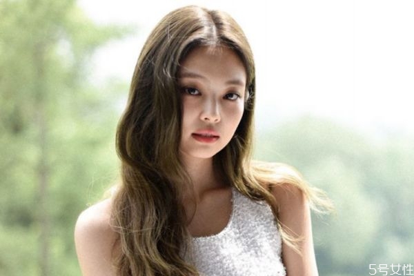 臉部缺水的主要表現(xiàn) 臉部過敏的表現(xiàn) 臉部缺水的主要表現(xiàn) 臉部過敏的表現(xiàn)