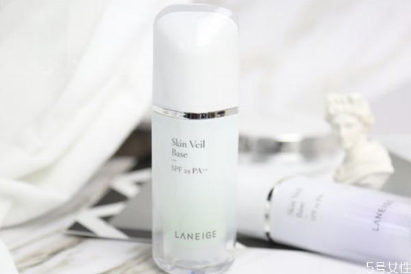 怎么用美妝蛋涂隔離 化妝只用隔離不用粉底液可以嗎 怎么用美妝蛋涂隔離 化妝只用隔離不用粉底液可以嗎