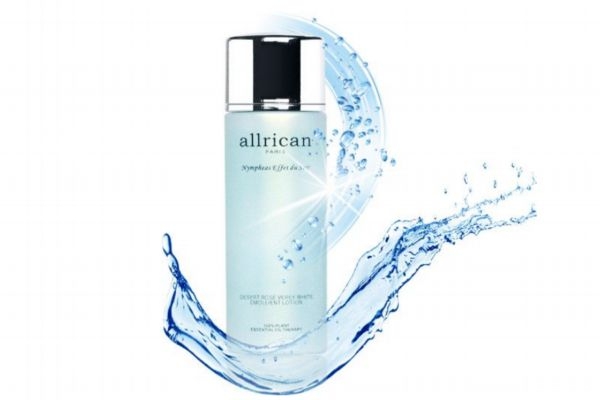 化妝前可以用爽膚水嗎 化妝前用爽膚水還是保濕水 化妝前可以用爽膚水嗎 化妝前用爽膚水還是保濕水