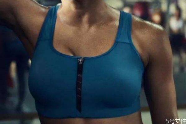 女性運動內(nèi)衣大小怎么選 大胸如何挑選運動內(nèi)衣 女性運動內(nèi)衣大小怎么選 大胸如何挑選運動內(nèi)衣