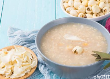 干百合苦的能吃嗎 干百合怎么去除苦味 干百合苦的能吃嗎 干百合怎么去除苦味