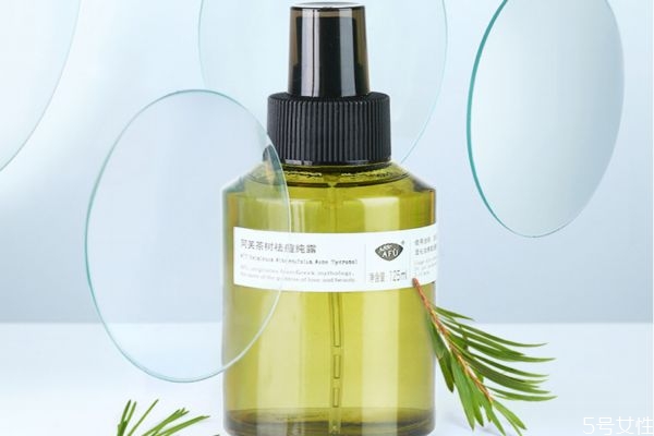 純露放冰箱后再拿出來用不會變質嗎 純露過期了還能用嗎 純露放冰箱后再拿出來用不會變質嗎 純露過期了還能用嗎