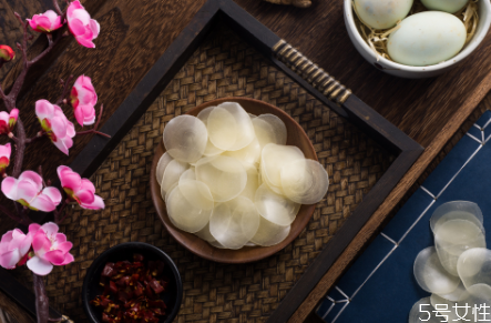 蝦片要炸多長(zhǎng)時(shí)間 蝦片是冷油炸還是熱油炸 蝦片要炸多長(zhǎng)時(shí)間 蝦片是冷油炸還是熱油炸