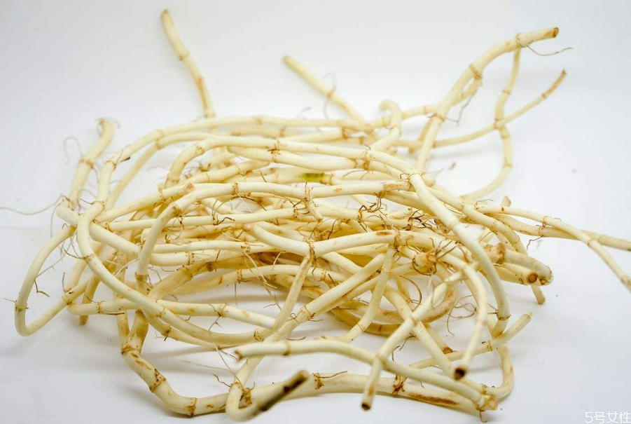 魚(yú)腥草煮水能給小孩洗澡嗎 魚(yú)腥草治脫發(fā)是真的嗎