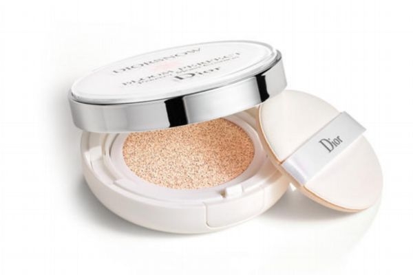 氣墊粉餅使用步驟 出門(mén)是帶氣墊還是粉餅