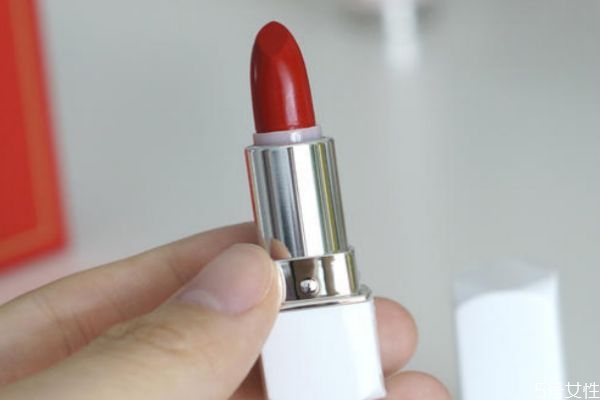 孕婦口紅真的安全嗎 哪些牌子口紅孕婦可用 孕婦口紅真的安全嗎 哪些牌子口紅孕婦可用