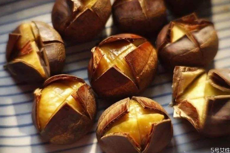 生板栗熱量高嗎 生板栗吃了會(huì)發(fā)胖嗎 生板栗熱量高嗎 生板栗吃了會(huì)發(fā)胖嗎