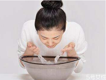 白醋洗臉可以殺螨蟲嗎 經(jīng)常用白醋洗臉好嗎 白醋洗臉可以殺螨蟲嗎 經(jīng)常用白醋洗臉好嗎