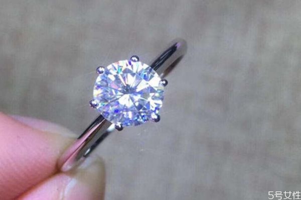 鉆石戒指怎么定制 鉆石戒指怎么選購 鉆石戒指怎么定制 鉆石戒指怎么選購